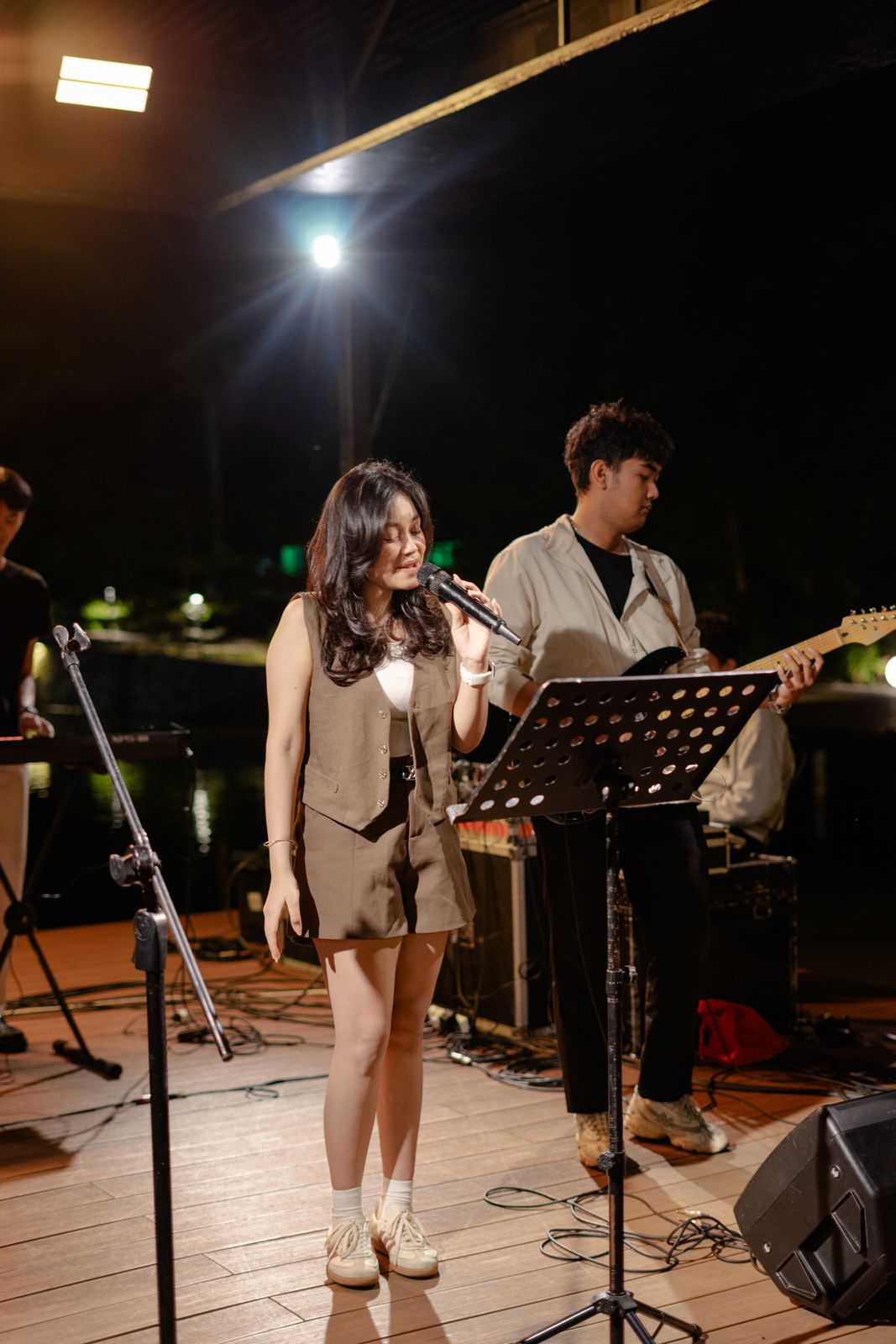 Momen pengunjung, sajian, dan keseruan di Magnolia Coffee & Asri Golf (10)