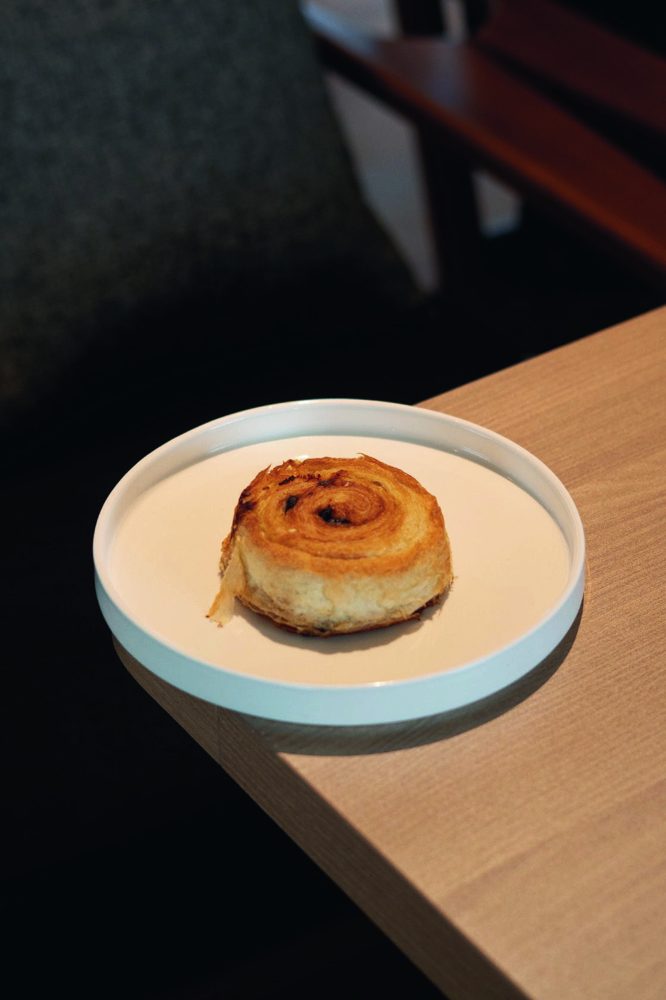 Pastry freshly baked di piring